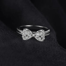 Sterling silver promise ring set with cubic zirconia, suitable as a gift for girls or couples, perfect for daily wear Valentine’s Day Gift HNJZ0030