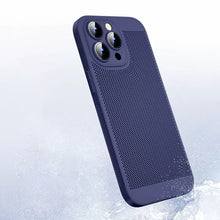 Ultra-thin heat dissipation mesh suitable for iPhone 14 mobile phone case PC with built-in lens film Apple 15 drop-proof