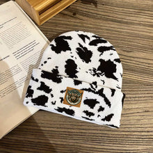 Autumn and winter new retro fashionable cow leopard print knitted hat woolen hat