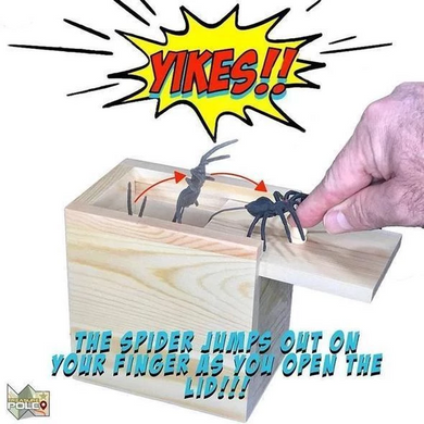 The Original Spider Prank Box- Funny Wooden Box Toy Prank, Hilarious Christmas Money Gift Box Surprise Toy and Gag Gift Practical Joke Bromas Kit